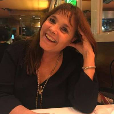 Conocer mujer de 58 años que vive en Caballito 