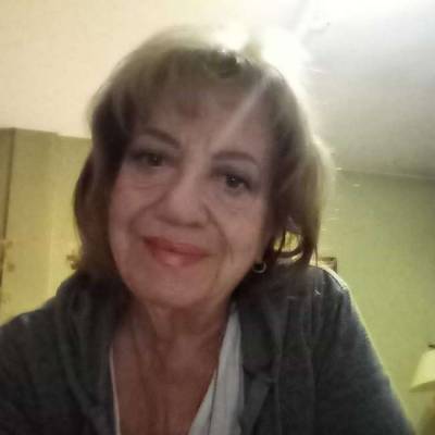 GAVEMAR es una mujer de 73 años que busca amigos en CABA 