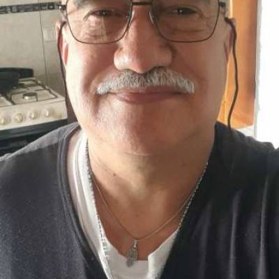 ALEJANDT22 es una hombre de 63 años que busca amigos en Buenos Aires 