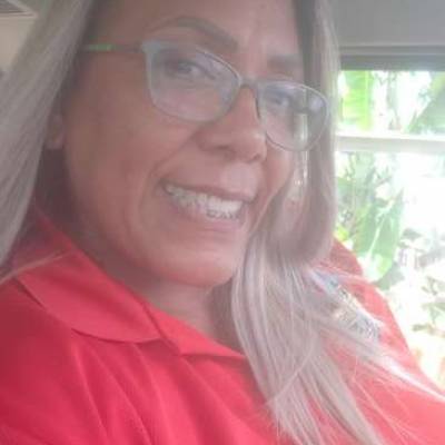 Conocer mujer de 50 años que vive en Panama 