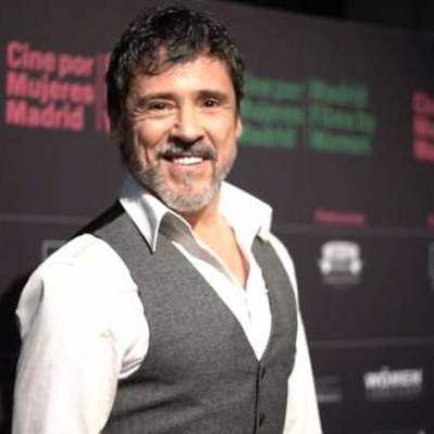 Conocer hombre de 57 años que vive en Madrid 