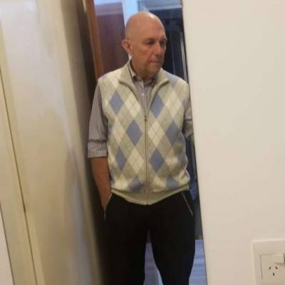 Conocer hombre de 67 años que vive en Belgrano 
