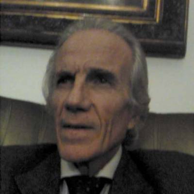 Conocer hombre de 60 años que vive en Ezeiza 