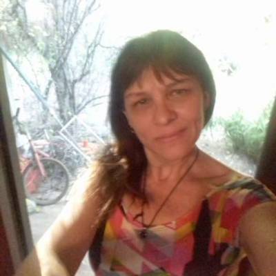 ISA54 es una mujer de 62 años que busca amigos en Buenos Aires 
