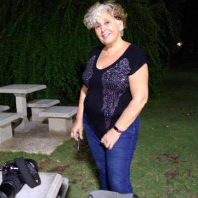 MIRANDAAN es una mujer de 71 años que busca amigos en Buenos Aires 