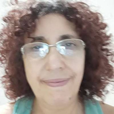 Conocer mujer de 58 años que vive en San Telmo 