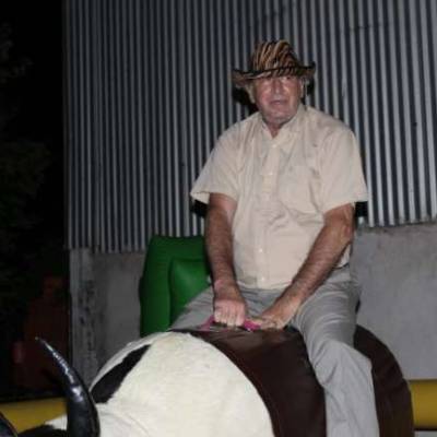Conocer hombre de 69 años que vive en Escobar 