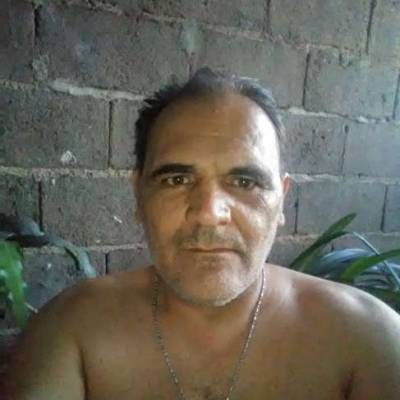 Conocer hombre de 52 años que vive en San Fernando del Valle de Catamarca 