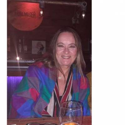 Conocer mujer de 63 años que vive en San Martin 
