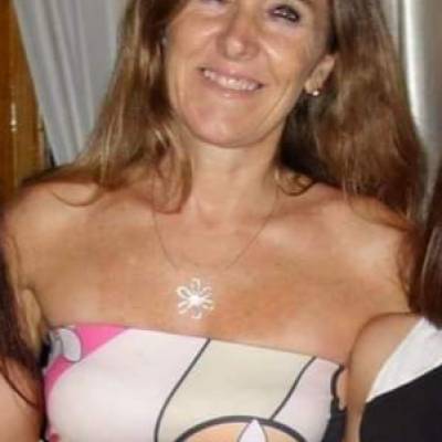 Conocer mujer de 56 años que vive en Ezeiza 