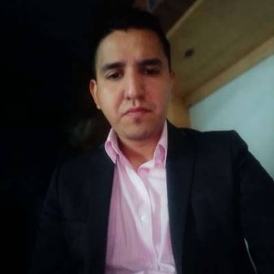 Conocer hombre de 33 años que vive en Atizapan De Zaragoza 