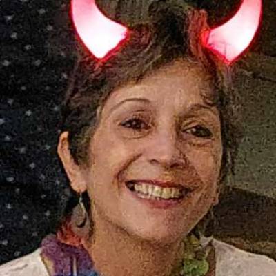 VIVIANA11 es una mujer de 69 años que busca amigos en Buenos Aires 