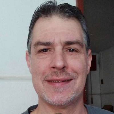 Conocer hombre de 54 años que vive en Rosario 
