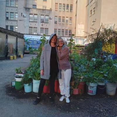 ESTRELLA_NIZA es una mujer de 58 años que busca amigos en CABA 