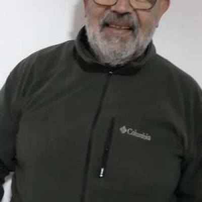 JOG es una hombre de 68 años que busca amigos en Buenos Aires 