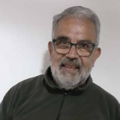 Conocer hombre de 68 años que vive en Tigre 