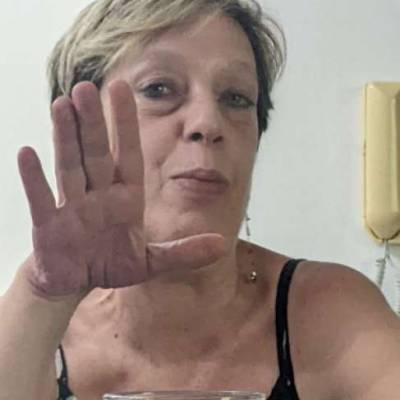 MLAURAR es una mujer de 58 años que busca amigos en Buenos Aires 