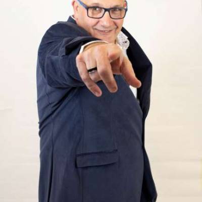 Conocer hombre de 50 años que vive en Villa Devoto 