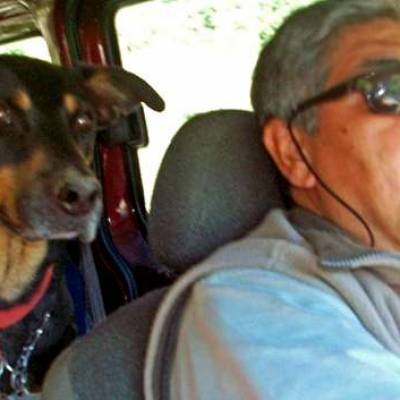 URIELARA es una hombre de 66 años que busca amigos en Buenos Aires 