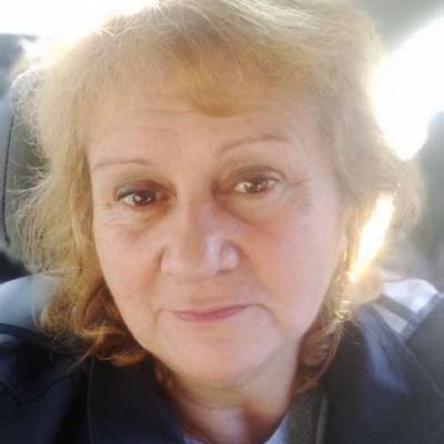 GRACIE-:-)(- es una mujer de 63 años que busca amigos en Buenos Aires 