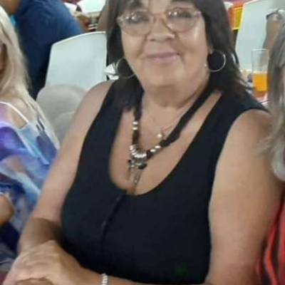 Conocer mujer de 65 años que vive en San Vicente 