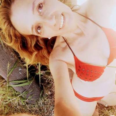 BETTINA41 es una mujer de 51 años que busca amigos en CABA 