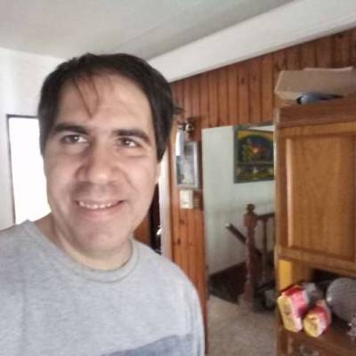 ARIELSUR es una hombre de 48 años que busca amigos en Buenos Aires 