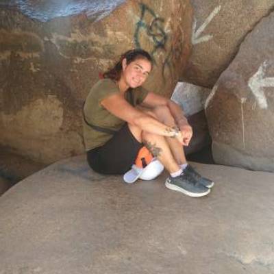 Conocer mujer de 46 años que vive en Villa Santa Rita 