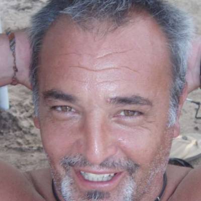 SAMBER7 es una hombre de 60 años que busca amigos en CABA 