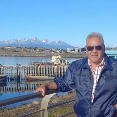 JVZVASQ es una hombre de 67 años que busca amigos en Buenos Aires 