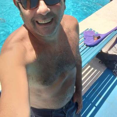 AL_BERT es una hombre de 59 años que busca amigos en Buenos Aires 