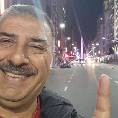 MARCELOH26 es una mujer de 58 años que busca amigos en CABA 