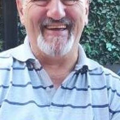 Conocer hombre de 62 años que vive en General Rodriguez 