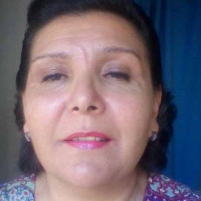 Conocer mujer de 62 años que vive en Lomas de Zamora 