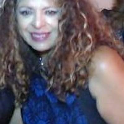 TAMAYA1 es una mujer de 62 años que busca amigos en Chubut 