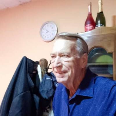 Conocer hombre de 66 años que vive en Tigre 
