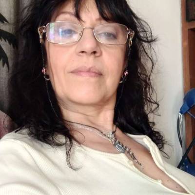 ALICIA130 es una mujer de 67 años que busca amigos en CABA 