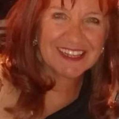 Conocer mujer de 61 años que vive en Palermo 