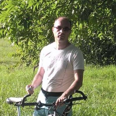 MARTIN.AR es una hombre de 53 años que busca amigos en Buenos Aires 