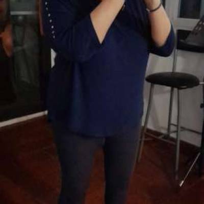 1SINGER-WOMAN es una mujer de 66 años que busca amigos en CABA 