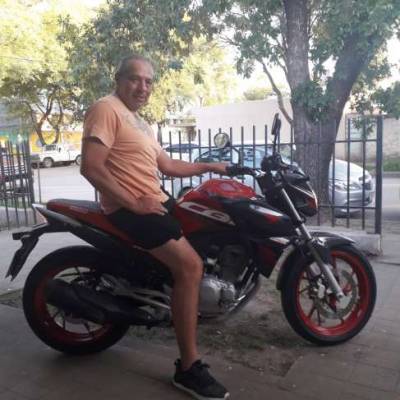 HERNANLU. es una hombre de 51 años que busca amigos en Córdoba 