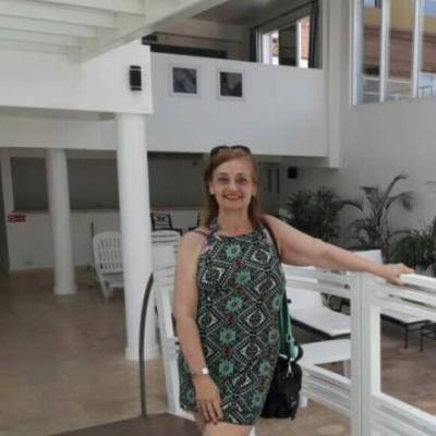 Conocer mujer de 59 años que vive en Ezeiza 
