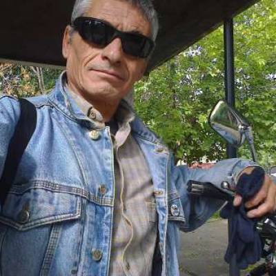 Conocer hombre de 63 años que vive en Godoy cruz 