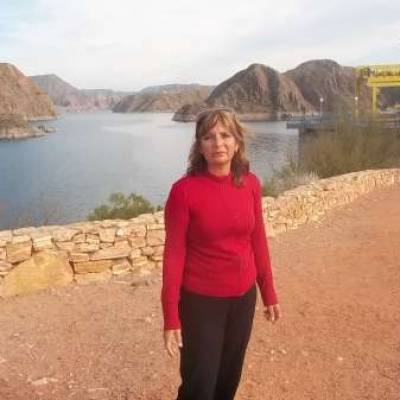 Conocer mujer de 68 años que vive en Corrientes 