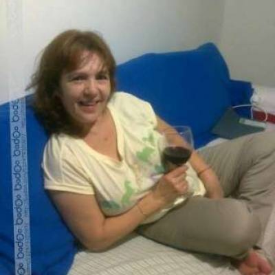 Conocer mujer de 66 años que vive en Recoleta 