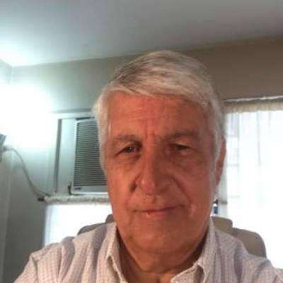 Conocer hombre de 72 años que vive en Retiro 