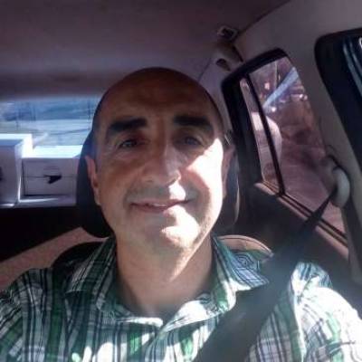 Conocer hombre de 51 años que vive en Lomas de Zamora 