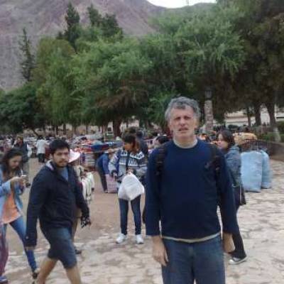 Conocer hombre de 60 años que vive en Caballito 
