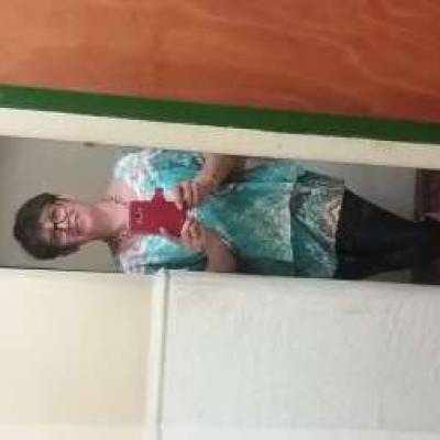 Conocer mujer de 65 años que vive en Ezeiza 