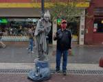 Te voy a extrañar ..: Mi amigo se va a España a vivir allá.Lo conozco desde que ambos éramos vecinos en el mismo barrio. Hace una eternidad de años.
El es un añ Te voy a extrañar ..: Mi amigo se va a España a vivir allá.Lo conozco desde que ambos éramos vecinos en el mismo barrio. Hace una eternidad de años.
El es un añ